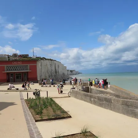 شقة Bagatelle Vue Mer, A 2mn A Pied De La Et Du Centre أولت
