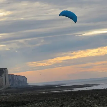 Bagatelle Vue Mer, A 2mn A Pied De La Et Du Centre *