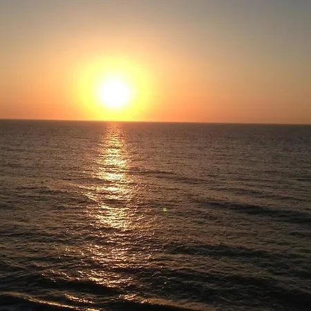 Apartment Bagatelle Vue Mer, A 2mn A Pied De La Et Du Centre Ault